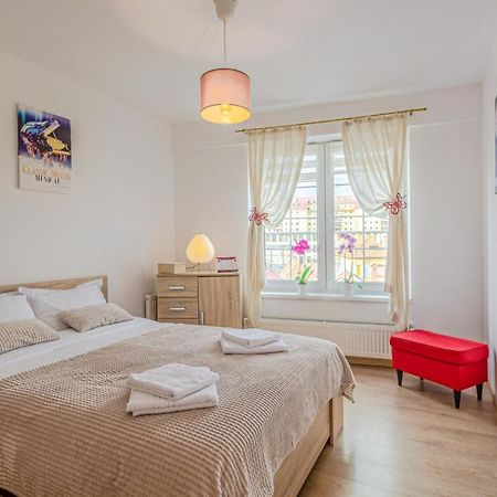 Opera Apart Apartment Brasov Luaran gambar