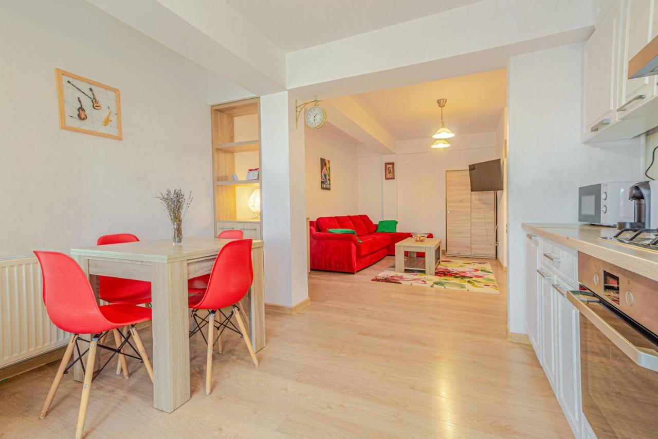 Opera Apart Apartment Brasov Luaran gambar